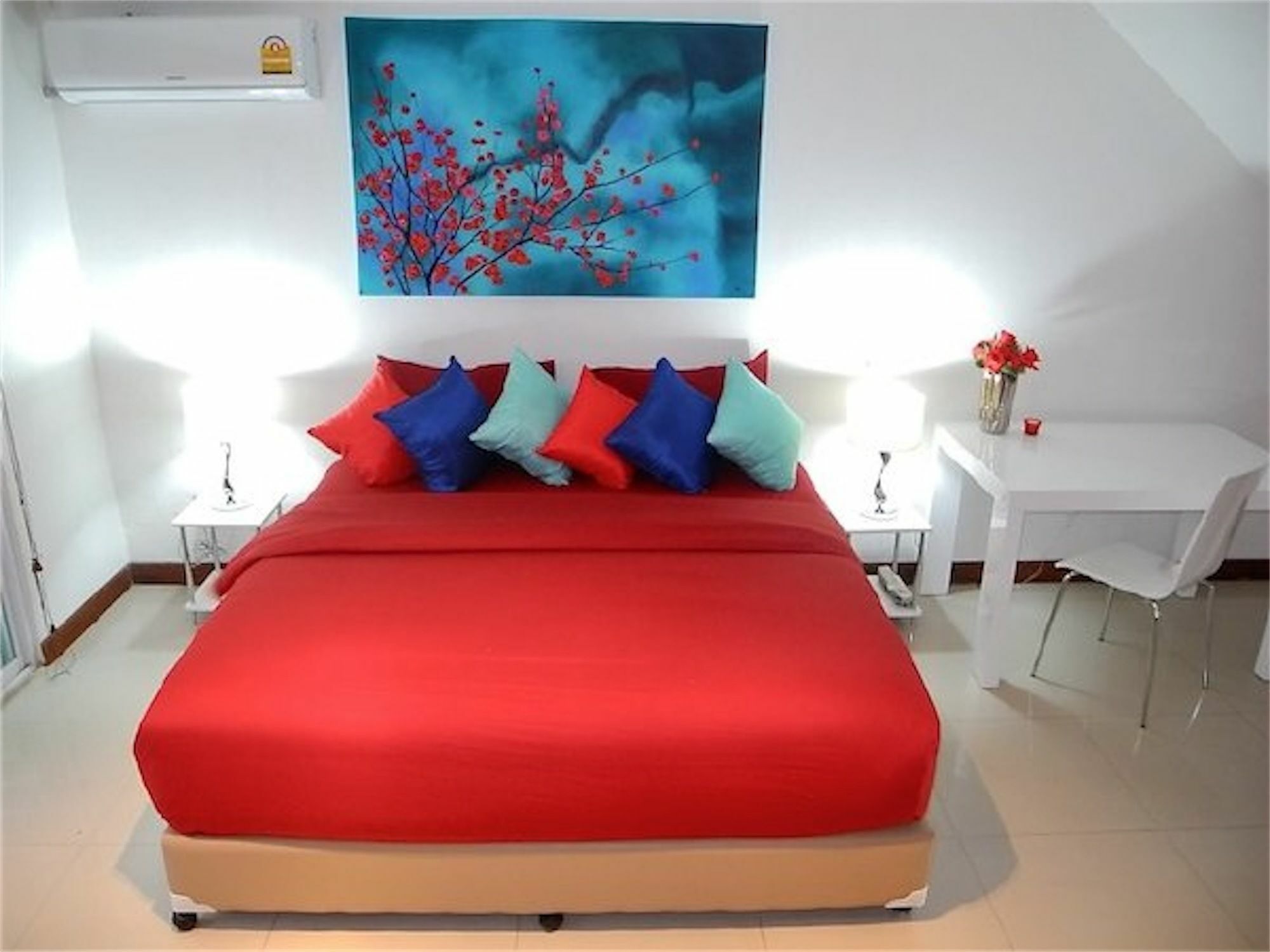 Sunrise 3 Bedrooms Modern Apartment In Nai Harn Rawai Eksteriør bilde